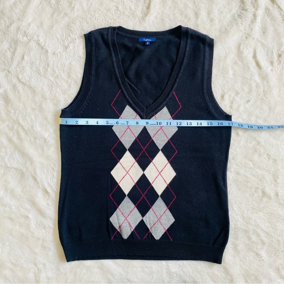 Reitmans Argyle Sweater Vest - Black & Grey - Picture 6 of 8